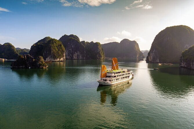 3Day Kayak & Trek to Ha Long Bay and Tamcoc (the 2nd day private) - Who Should Consider This Tour?