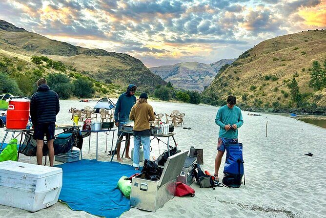 4 Days of Lower Salmon Canyons Rafting Experience - Day 1: From White Bird to the Salmon River