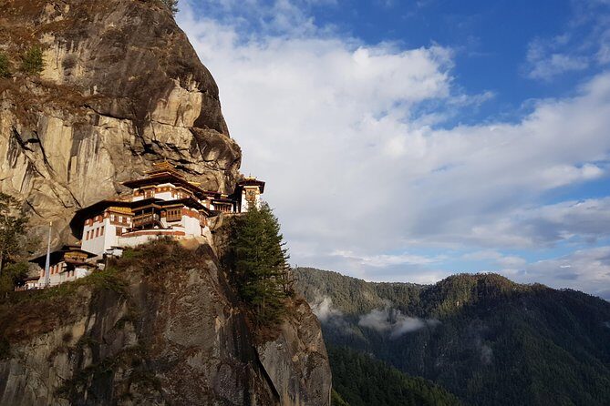 4 Days- Private Bhutan Tour with Tiger Nest - Day 2: Thimphu’s Highlights and Local Flavors