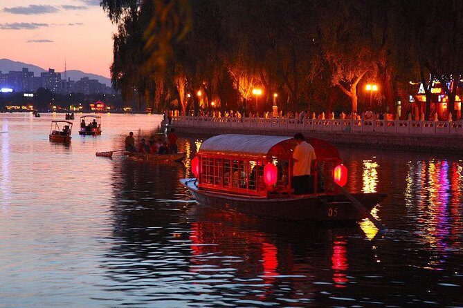 4-Hour Private Illuminated Beijing Tour with Authentic Chinese Dinner on Hutong Street - The Authenticity and Value of This Experience