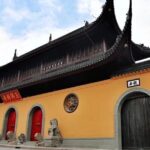 4-Hour Shanghai Highlight Tour: Yu Garden and Jade Buddha Temple - Transport and Practicalities