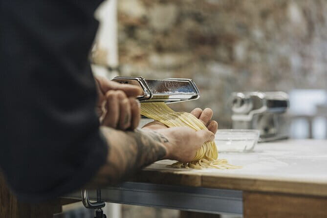 4 Hours Market Tour and Guided Pasta Cooking Class in Florence - Who Should Book?