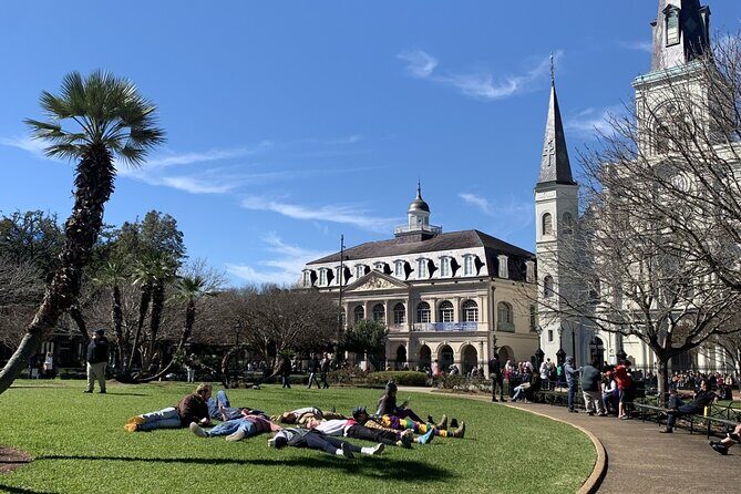 45 minutes in Jackson Square - Why This Tour Offers Great Value