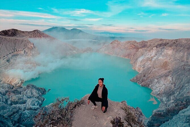 4D3N Bromo Ijen Tumpak Sewu Waterfall Tour from Surabaya/Malang - Day 1: Exploring Jodipan Rainbow Village