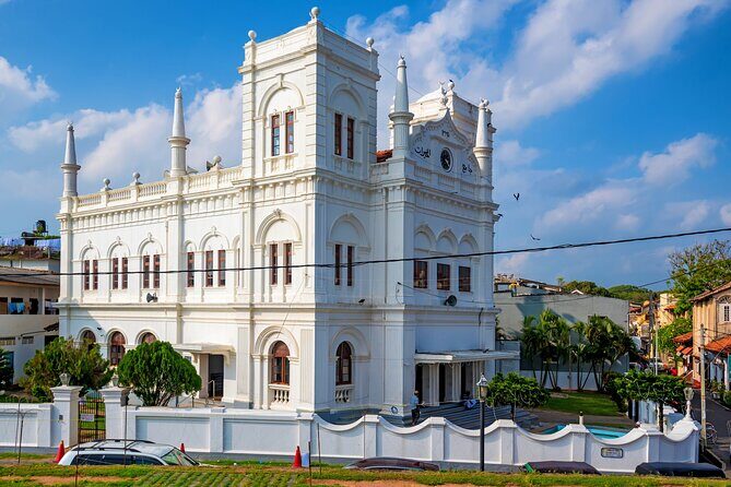 5 Days Private Vehicle with English Speaking Chauffeur - Who Should Consider This Tour?