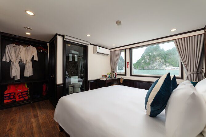 5-STAR Amanda Cruise - Ha Long Bay Explorer - 2 Days 1 Night - Who Is This Tour Best Suited For?