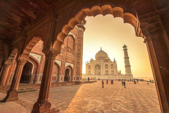 8 Days GOLDEN TRIANGLE EXCURSION WITH RANTHAMBORE WILDLIFE SAFARI - The Experience: What We Loved and What to Consider