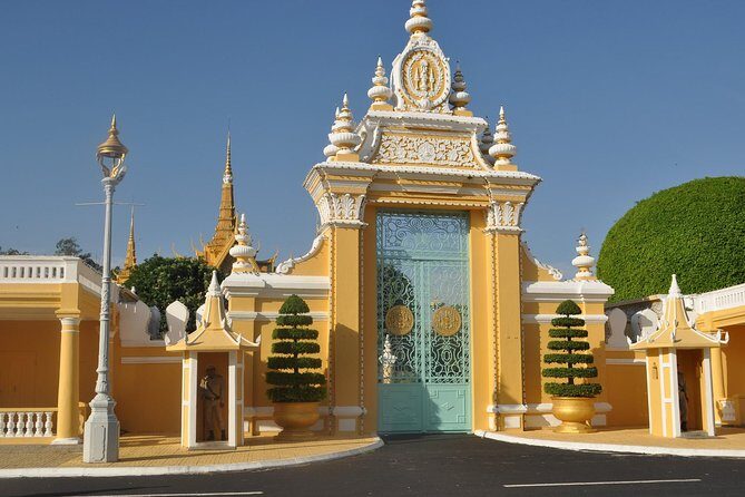 8 Days Private Guide Tour Phnom Penh to Battambang & Siem Reap - Why This Tour Works Well
