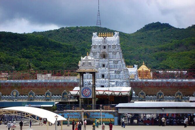 8 Days Private South India Temple Tour with 4 Star Luxury Hotels - FAQs