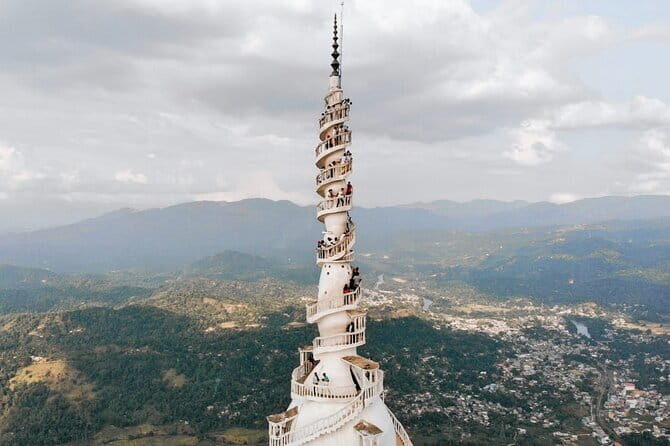 9 Days Private Vehicle & Driver Explore SriLanka By Your Own Plan - Who Is This Tour Best Suited For?
