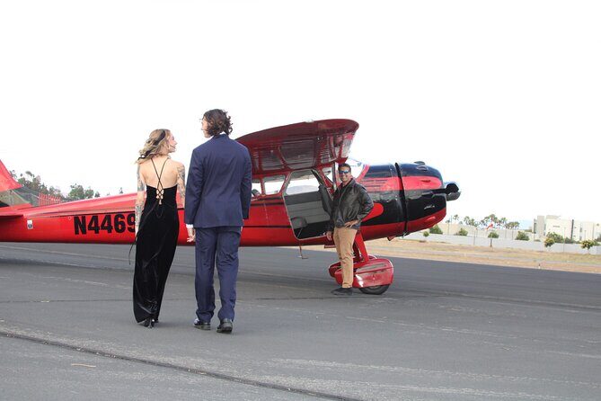 Aerobatic and Vintage Discovery Flights over Wine Country - Who Is This Tour Best For?