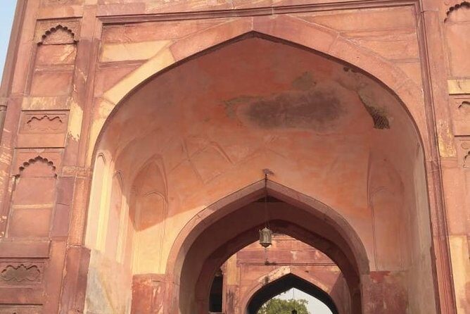Agra and Jaipur Two days Trip from Delhi by car with Guide - Day 1: From Delhi to Agra – The Taj Mahal and Beyond