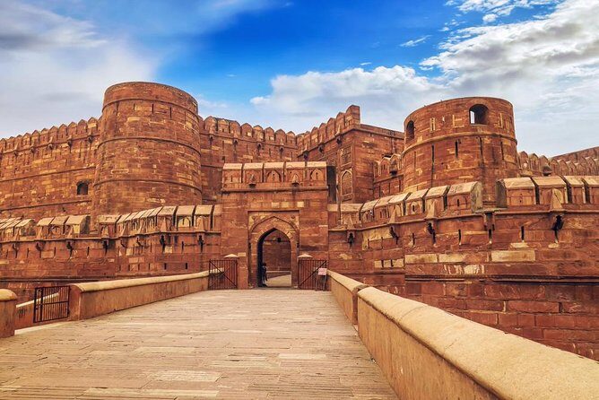 Agra City Tour - The Highlights of the Itinerary