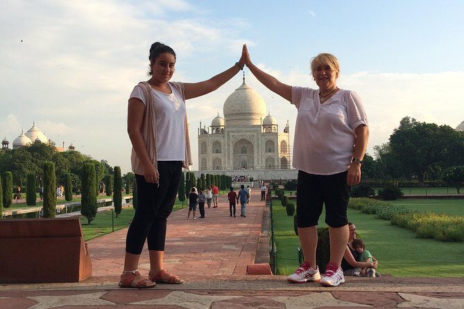 Agra Taj Mahal Sunrise Visit from Delhi by Private Car with Guide - Arriving in Agra and the Sunrise at the Taj Mahal