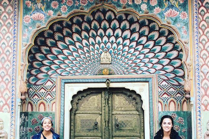 Agra Taj Mahal Tour and Jaipur Tour from Delhi in 2 days - The Itinerary in Detail: What You Can Expect