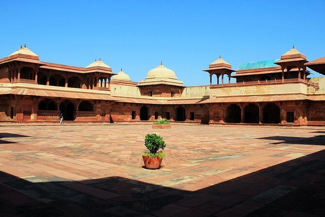 Agra to Jaipur city Private transfers visiting stepwell & Sikri - Frequently Asked Questions (FAQs)