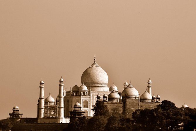 (ALL INCLUSIVE) Private Same Day Taj Mahal Tour from Delhi by Car - What Makes This Tour Stand Out?