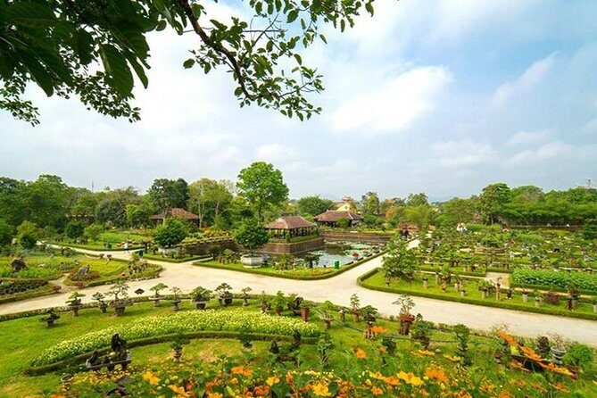 All must-see places Hue City, Hai Van Pass from Hoi An Group Tour - Final thoughts: Is this tour right for you?