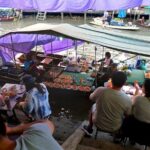 Amphawa Floating Market and Maeklong Railway Private Afternoon Tour from Hua Hin - Transportation & Practical Details