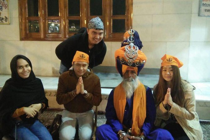Amritsar City Tour ( EXCLUDING WAGAH BORDER) - History Comes Alive at Jallianwala Bagh and the Partition Museum