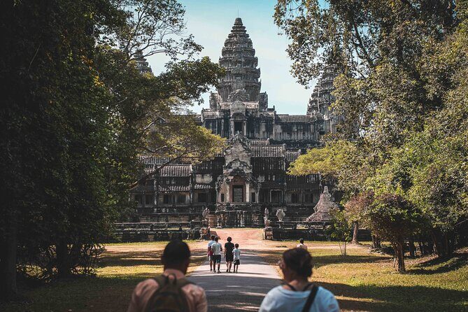 Angkor Wat Experience Temple Pass and Siem Reap Food Tour - What to Expect