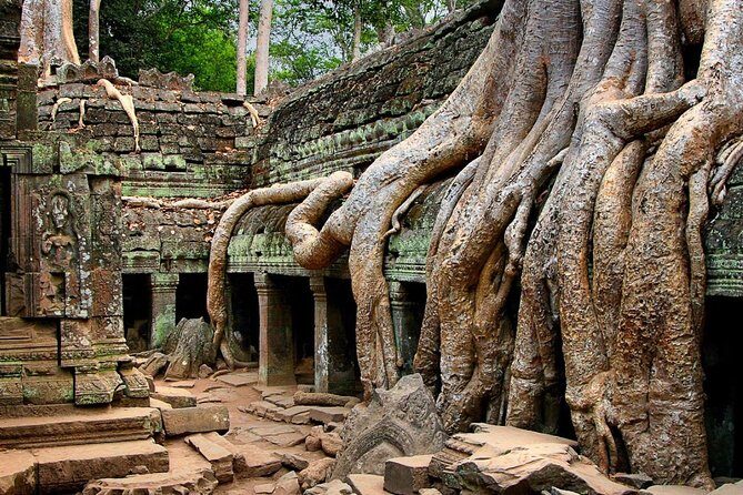 Angkor Wat Private Tour with Sunset Watching - Banteay Kdei: A Tranquil Monastic Complex