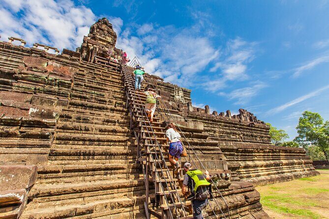 Angkor Wat Small Group Tour Inclusive lunch - The Overall Experience: What Travelers Say