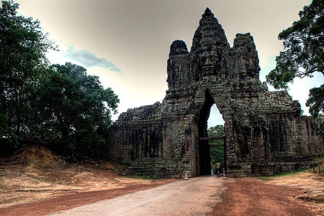 Angkor Wat Sunrise Guided Join-In Tour - Why This Tour Stands Out