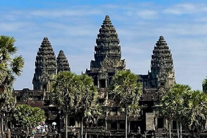 Angkor Wat Sunrise Small-Group 1-Day Tour from Siem Reap - Detailed Breakdown of the Itinerary