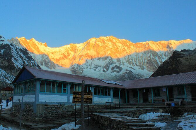Annapurna Base Camp Trekking 09 Days - Reaching Deurali & The Heart of the Himalayas