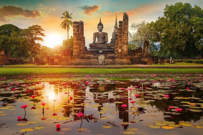 Ayutthaya Glittering Sunset, Boat Ride, Noted Sight, Local Market - Stop 3: Wat Chaiwatthanaram
