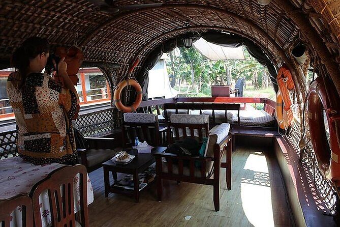 Backwaters Houseboat Cruise in Aleppey with Lunch from Cochin - Private Tour - Analyzing the Cost and Value