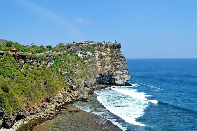 Bali Spectacular Sunset Tour : Uluwatu - Kecak fire dance - Key Points