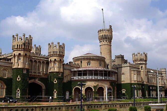 Bangalore city tour with a guide in private car and lunch - A Closer Look at the Bangalore City Tour