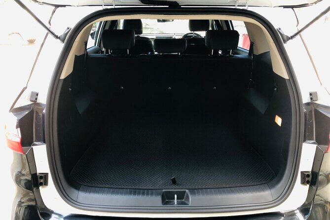 Bangkok Airport to Pattaya Hotel: Green Private EV Transfer - The Pickup Experience at Suvarnabhumi Airport