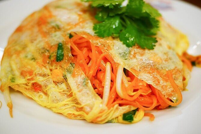 Bangkok Best Midnight Food Tour by Tuk Tuk - Starting Point and Logistics