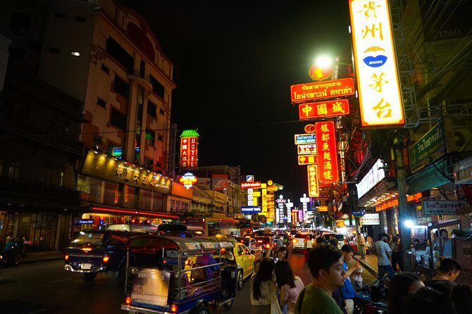 Bangkok Night Foodie Tour in Chinatown - The Itinerary: Step-by-Step Exploration