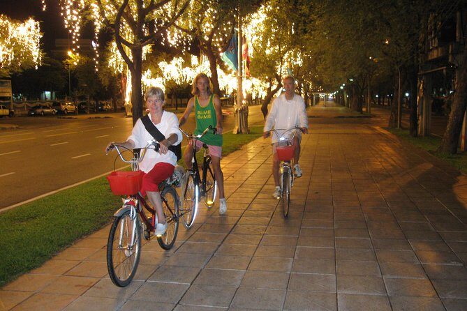 Bangkok Night Tour By Bike - Why Choose a Bangkok Night Bike Tour?
