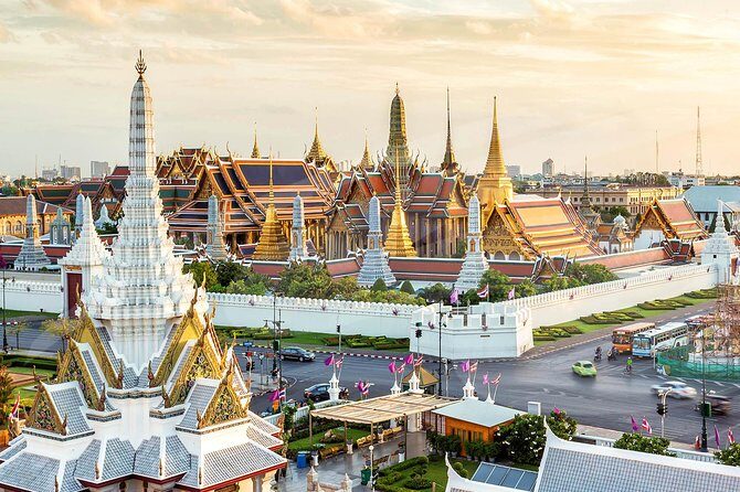 Bangkok Royal Road - Top 3 Major Monuments (Grand Palace, Wat Pho, Wat arun) - Considerations and Who This Tour Suits Best