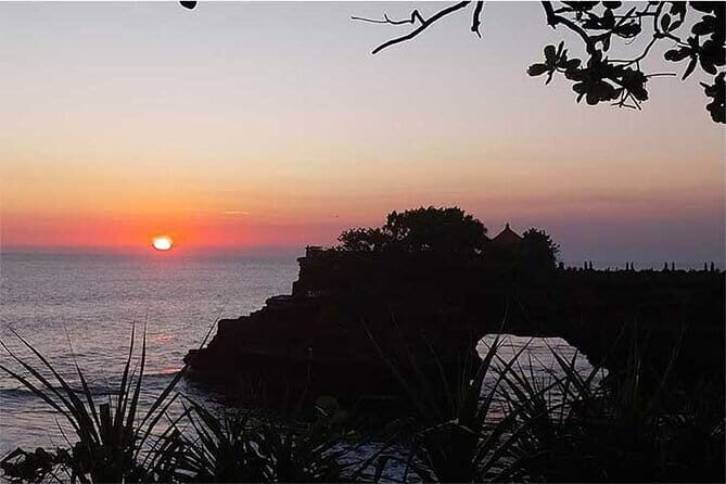 Banyumala Waterfall, Jatiluwih, Ulun Danu and Tanah Lot tours - Value and Practicalities