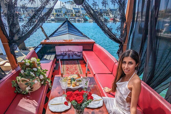 Beautiful Luxury Picnic on a Docked Gondola Boat in Coronado - Who Will Love This Experience?