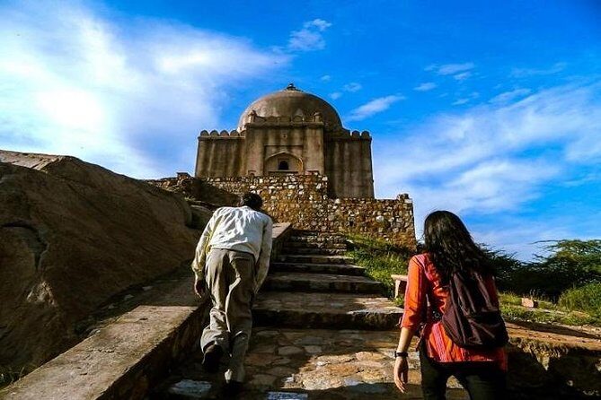 Before Delhi became Delhi it was Mehrauli - Walk Through The Archeological Park - The Spiritual and Cultural Heart: Jamali Kamali Mosque and Tomb