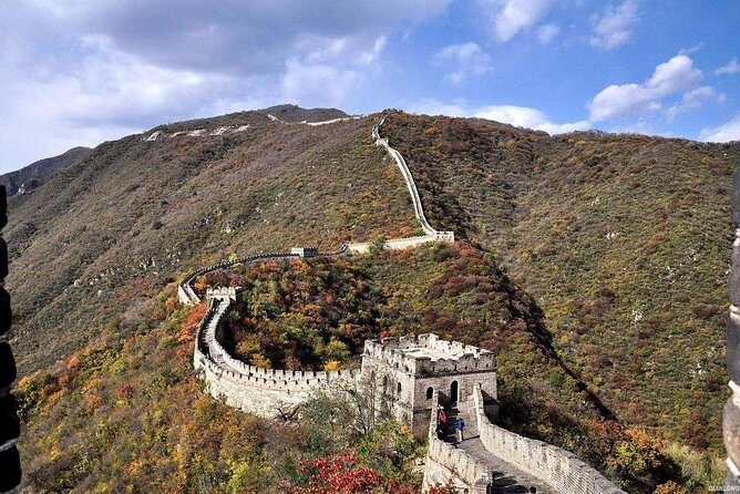 Beijing Daxing Airport Private Transfer to Mutianyu Great Wall - The Transport and Logistics