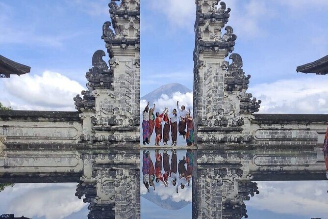 Best of Instagram Tour: Gate of Heaven, Tirta Gangga, Bali Swing - Guides and Service