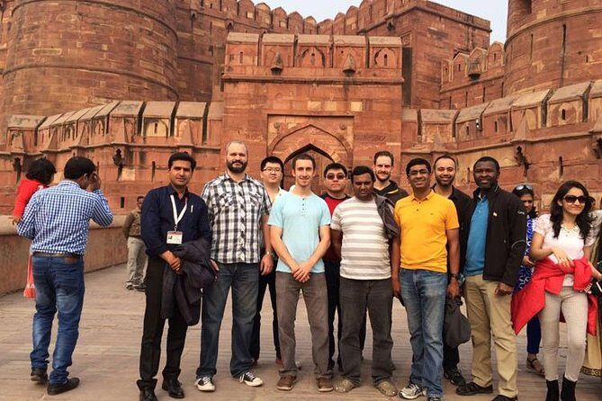 Book Govt Approved Guide for Taj Mahal & Agra fort - FAQ