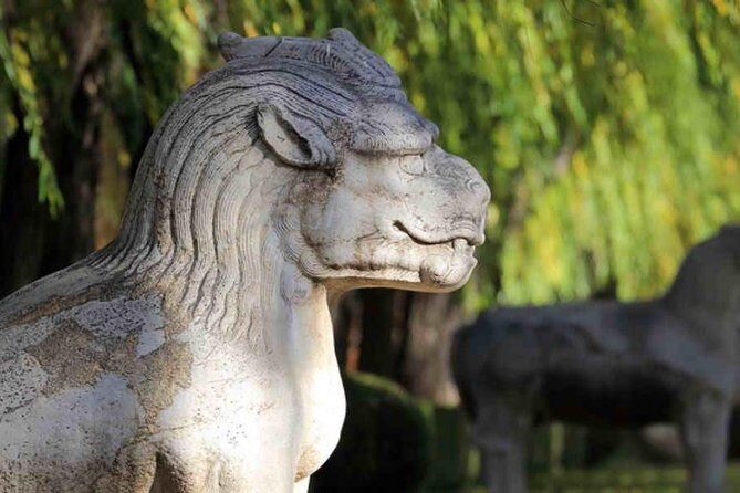 Boutique Tour: Juyongguan, Sacred Way and Dingling of Ming Tombs - The Convenience of a Well-Organized Tour