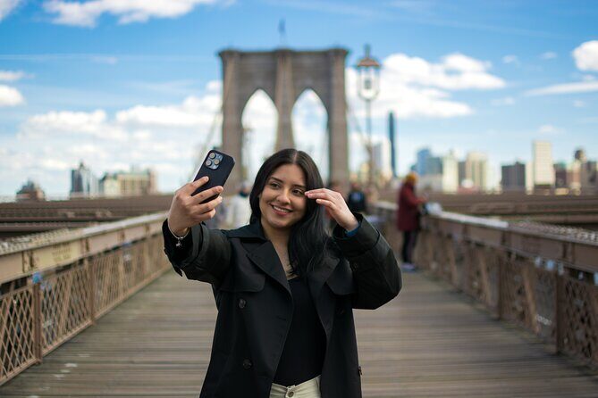 Brooklyn Bridge and DUMBO District Guided Walking Tour - Authentic Perspectives from Reviews