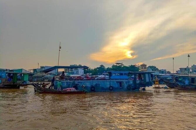 Cai Rang Floating Market Tour & Rural Cycling - Authenticity and Review Highlights