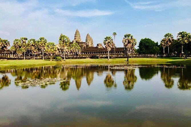 Capturing Memories Exclusive Angkor Wat Private Tour with sunrise - A Closer Look at the Itinerary and Experience