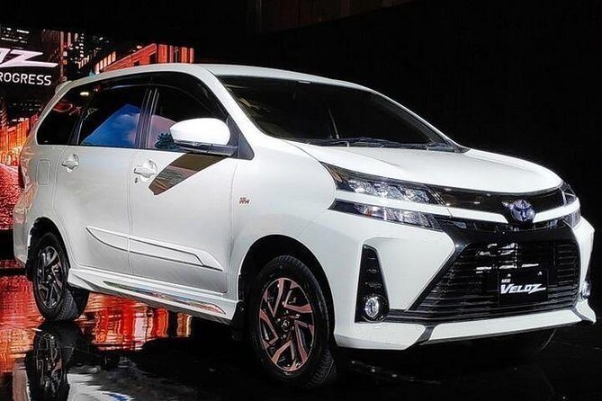Car Rental With Driver 8-10 hours Tour - Minivan Toyota Avanza - The Day in the Life: What You Can Expect